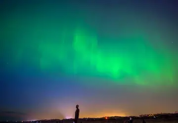 Auroras boreais iluminaram céus em todo o mundo; veja as imagens