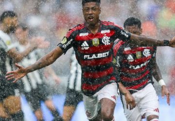 Bruno Henrique brilha e Flamengo conquista Supercopa do Brasil