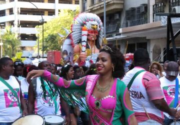 Carnaval 2025: confira os blocos que desfilam nesta segunda no Rio