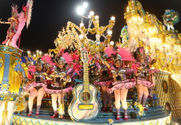 Seis escolas voltam hoje ao Sambódromo do Rio para desfile das campeãs