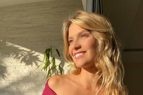 Isabella Santoni anuncia casamento com milionário