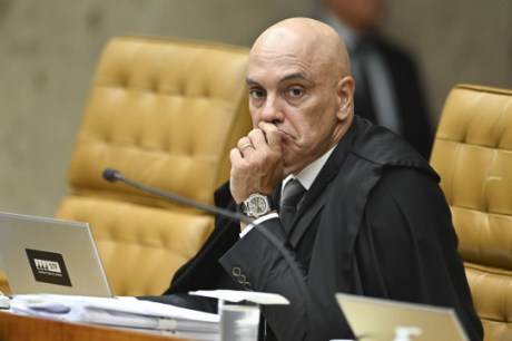 Investigados por 'Abin paralela' discutiram tiro na cabeça de Moraes, diz PF