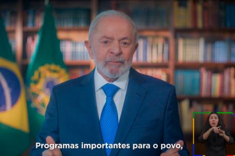 "Mundo voltou a acreditar no Brasil", diz Lula em pronunciamento