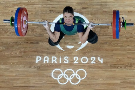 Amanda Schott fica em 8º lugar no levantamento de peso; EUA levam o ouro em Paris-2024