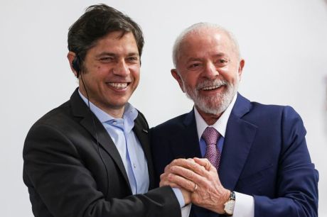 Lula e governador da província da Argentina conversam sobre cooperação