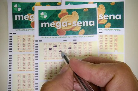 Ninguém acerta Mega-Sena e prêmio sobe para R$ 50 milhões