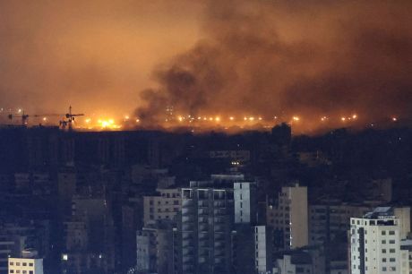 Ataque israelense atinge proximidades do aeroporto de Beirute