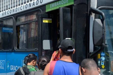 Ônibus do Rio terão ar condicionado monitorado pela prefeitura