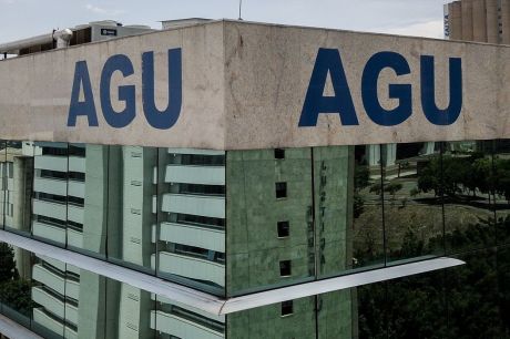 AGU pede celeridade no julgamento sobre responsabilização das redes