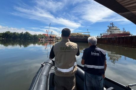 Rio interdita estaleiro que fazia desmanche ilegal de navios