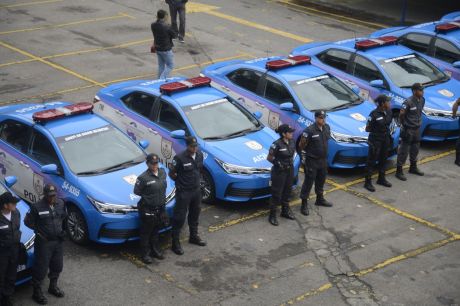 Polícia Militar prende mais de 400 pessoas durante carnaval no Rio